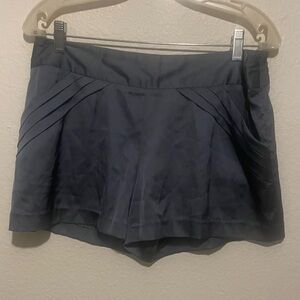 Kensie Gray Shorts. SZ 8